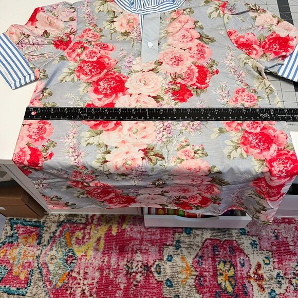 Blue, Pink & White Floral Bubble Sleeve Top Blouse (S) VERY CUTE! - Picture 8 of 10